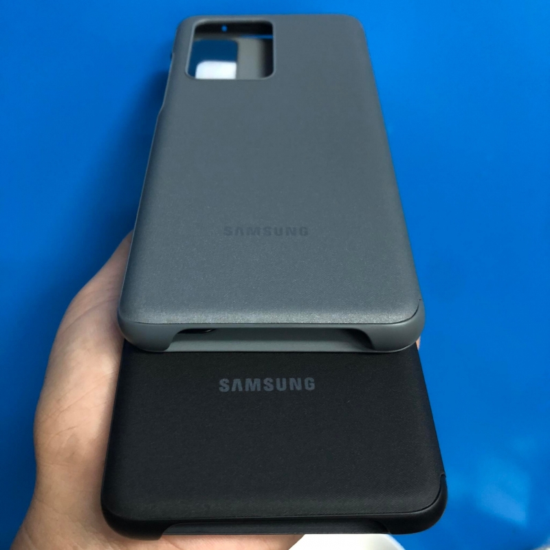 Bao Da Samsung Galaxy S20 Ultra Clear View chính hãng Samsung chất liệu da sịn, nhận cuộc gọi trực tiếp trên bề mặt bao da và đóng tắt màn hình